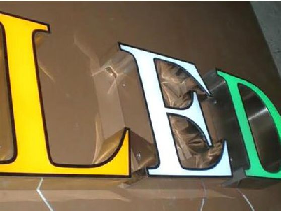 宜昌介绍LED招牌的基础知识。