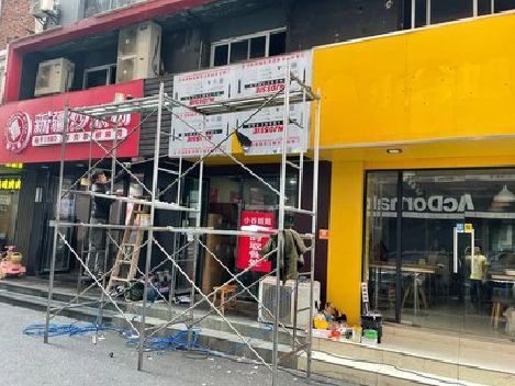 宜昌制作广告招牌如何避免它发黄？